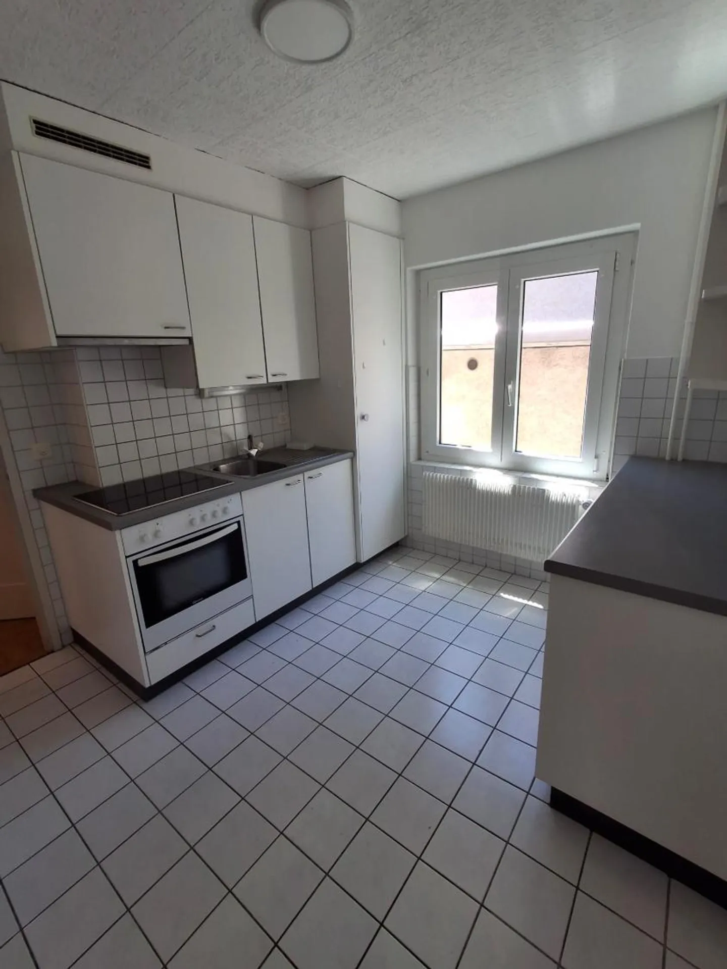 Charmant Appartement 2.5 pièces - Photo 4 sur 7