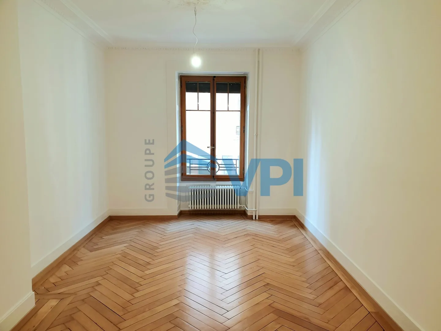 Eaux-Vives - appartement traversant de 3 pièces - Photo 1 sur 19