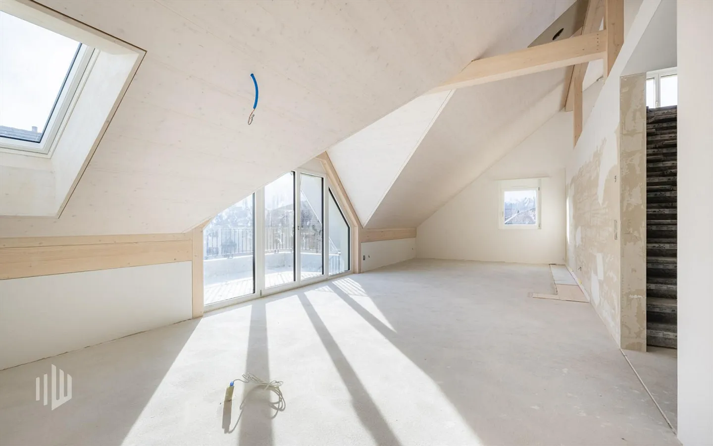 ImmoWyss - Premium new-build attic apartment with elegant, fine design - Photo 3 of 10