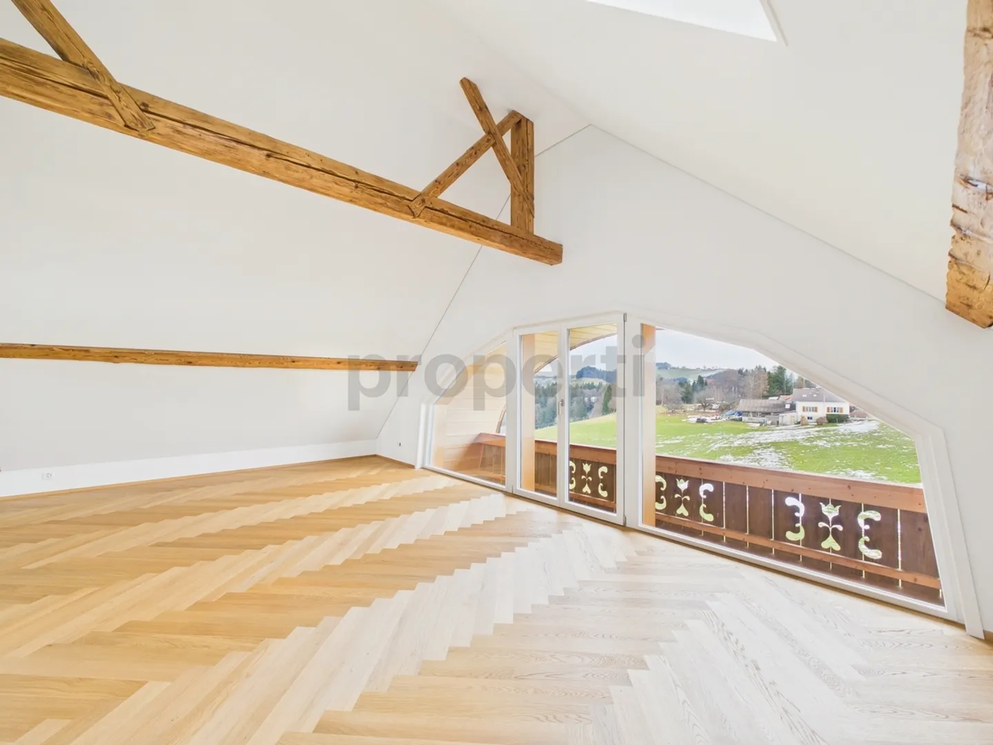 Loft au standard de copropriété - récemment rénové - Photo 5 sur 13