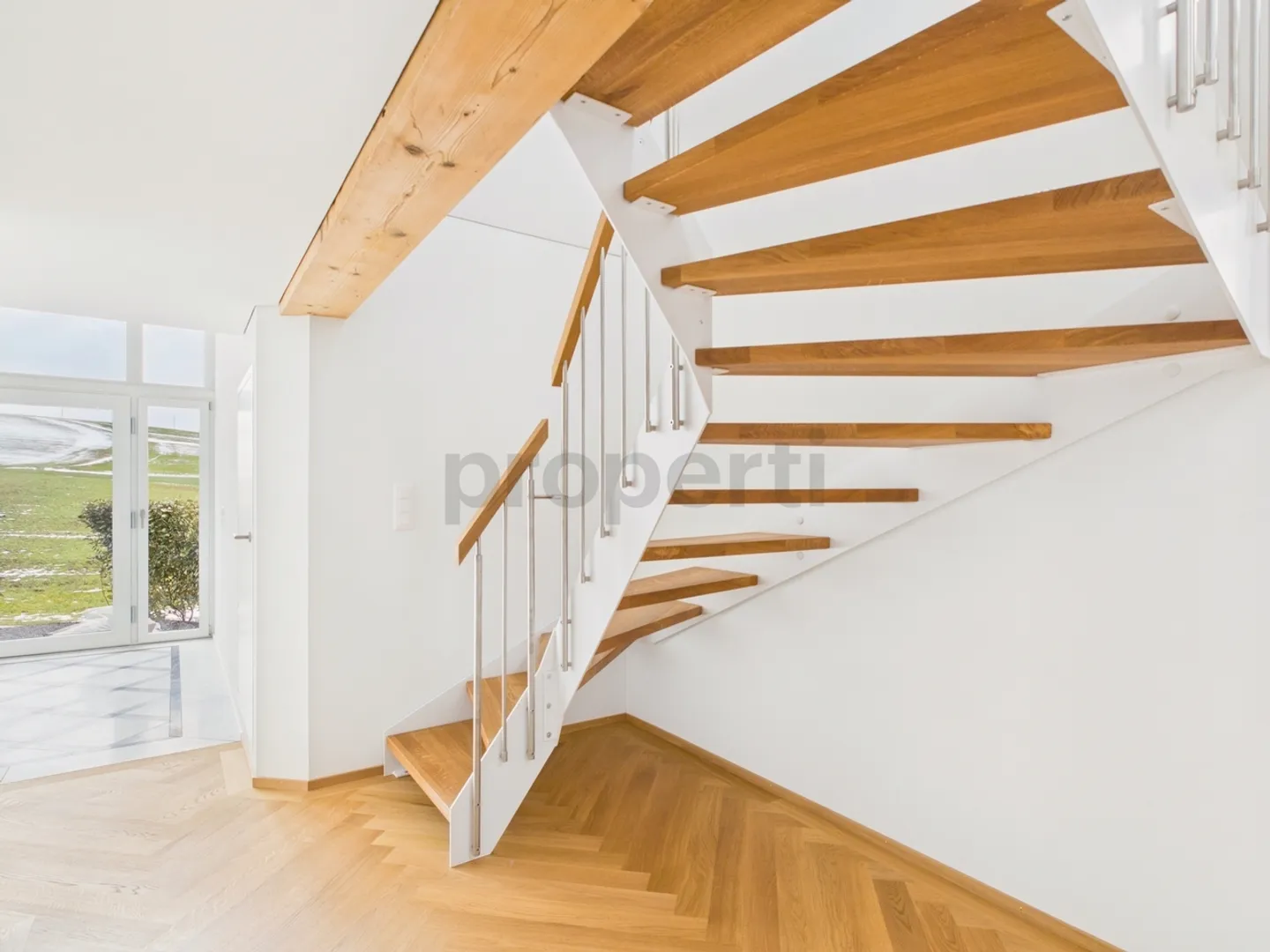 Loft au standard de copropriété - récemment rénové - Photo 7 sur 13