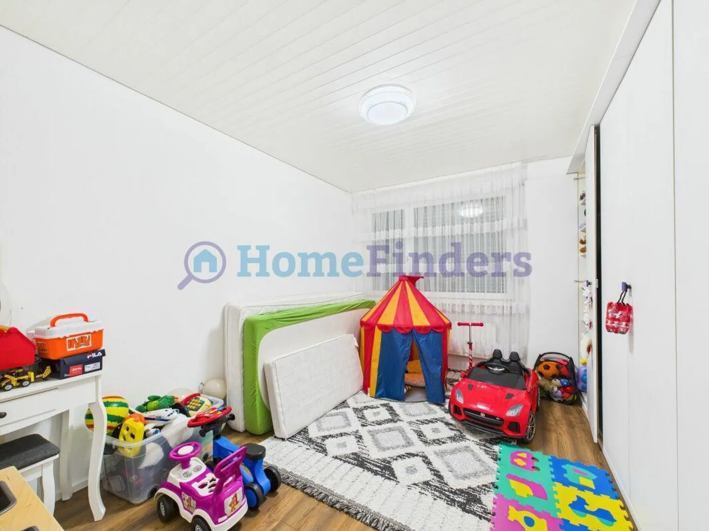 Geräumige Wohnung mit Garten - Foto 10 von 17