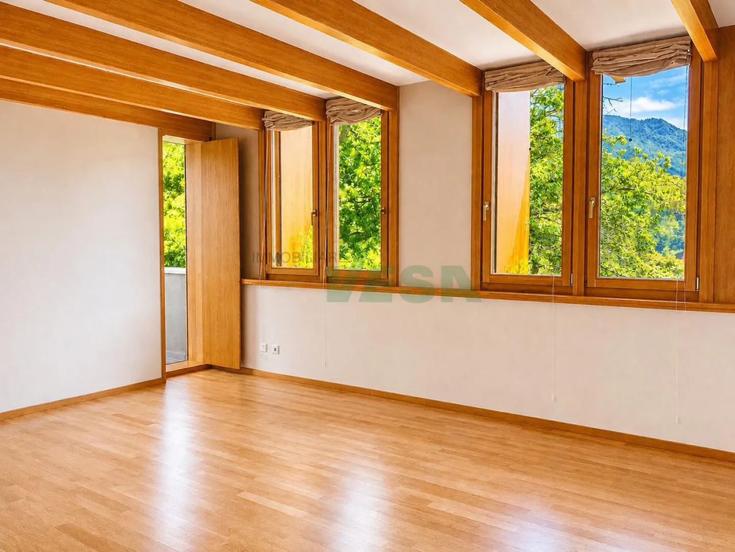 Comfortable and spacious modern villa in an idyllic location - Photo 6 of 15