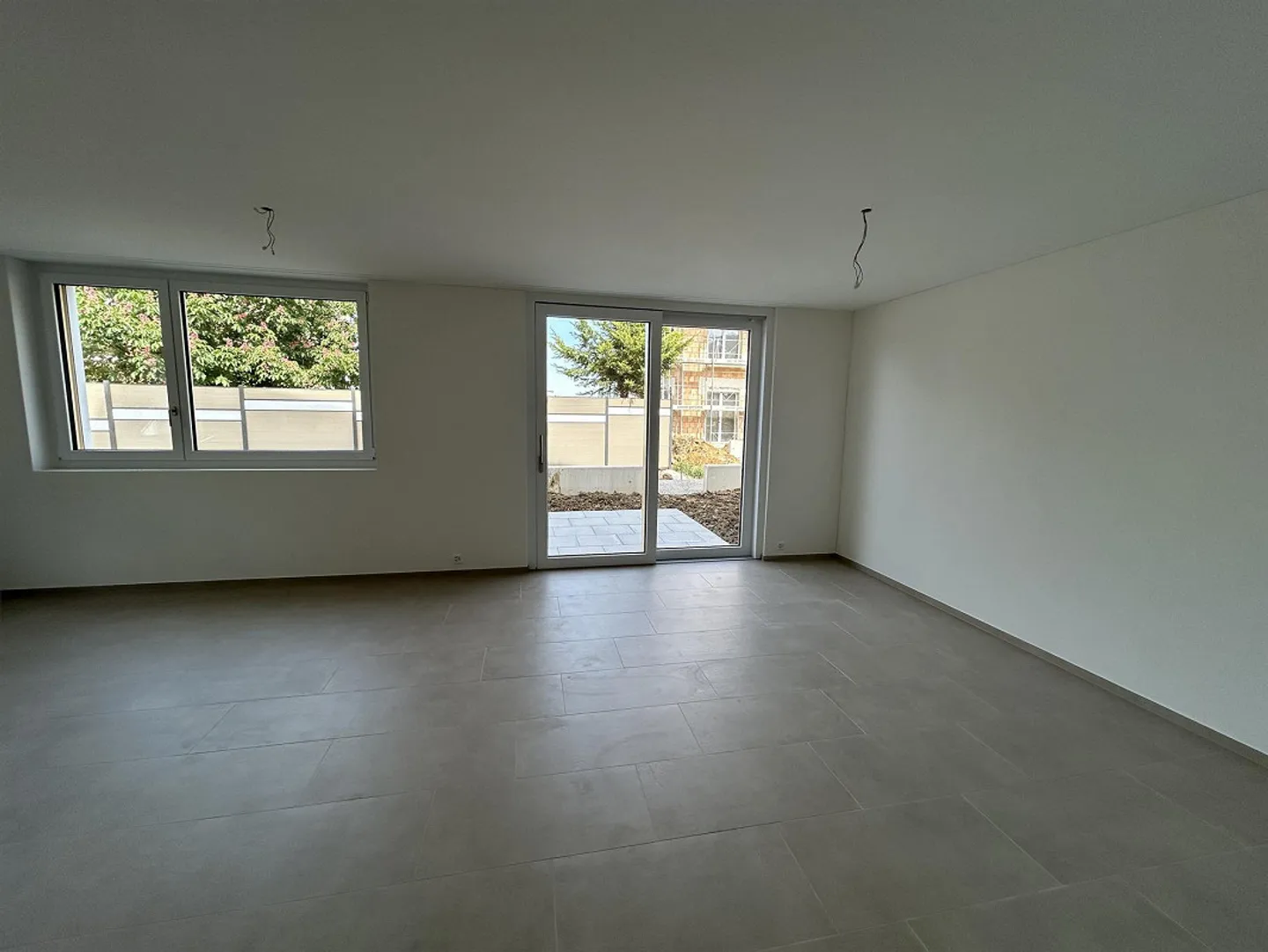 Appartement neuf 2.5 pièces avec balcon/espace de détente - Photo 3 sur 15