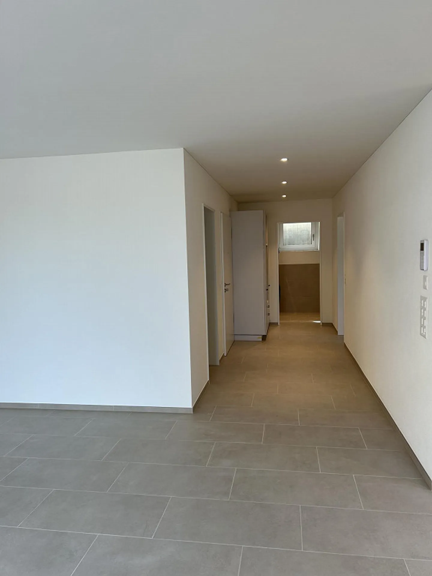 Appartement neuf 2.5 pièces avec balcon/espace de détente - Photo 5 sur 15