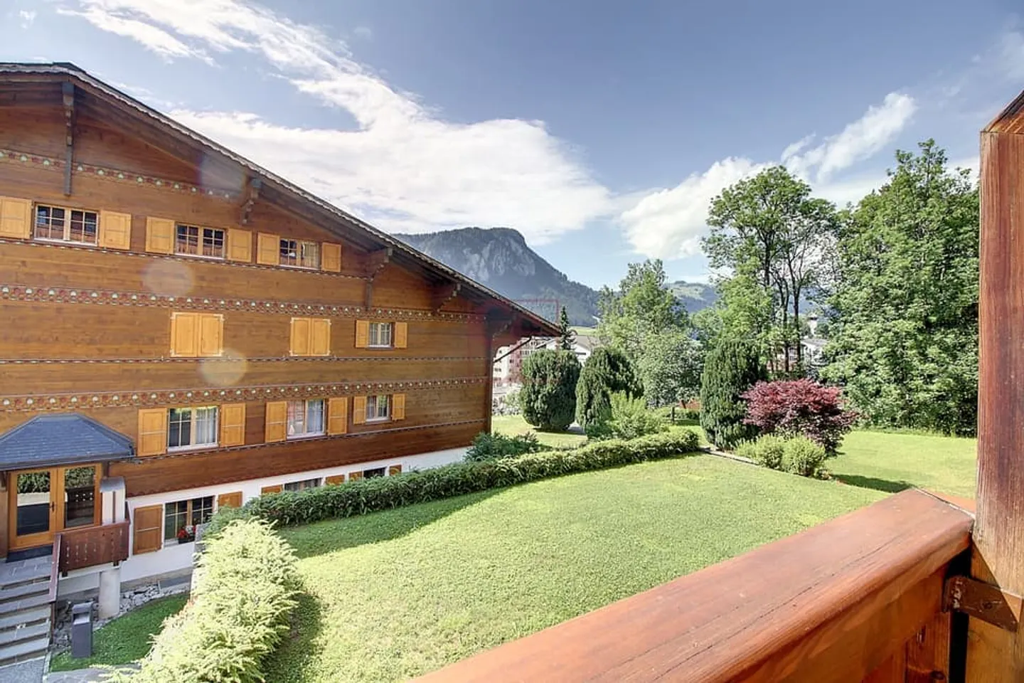 Château-d'Oex - Helle 4,5-Zimmer-Wohnung mit Balkon - Foto 10 von 11