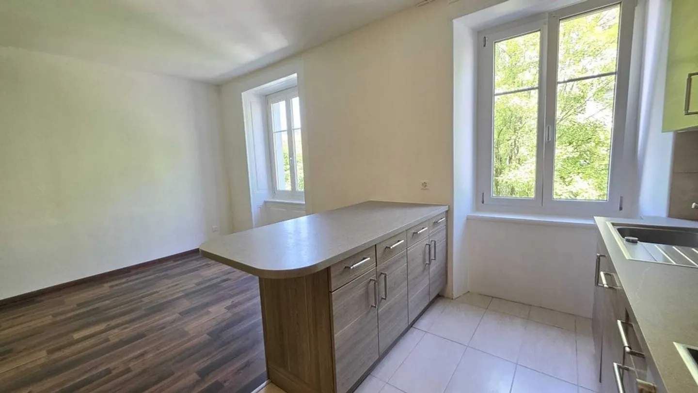 SCHÖNE WOHNUNG ZU VERMIETEN - Foto 2 von 10