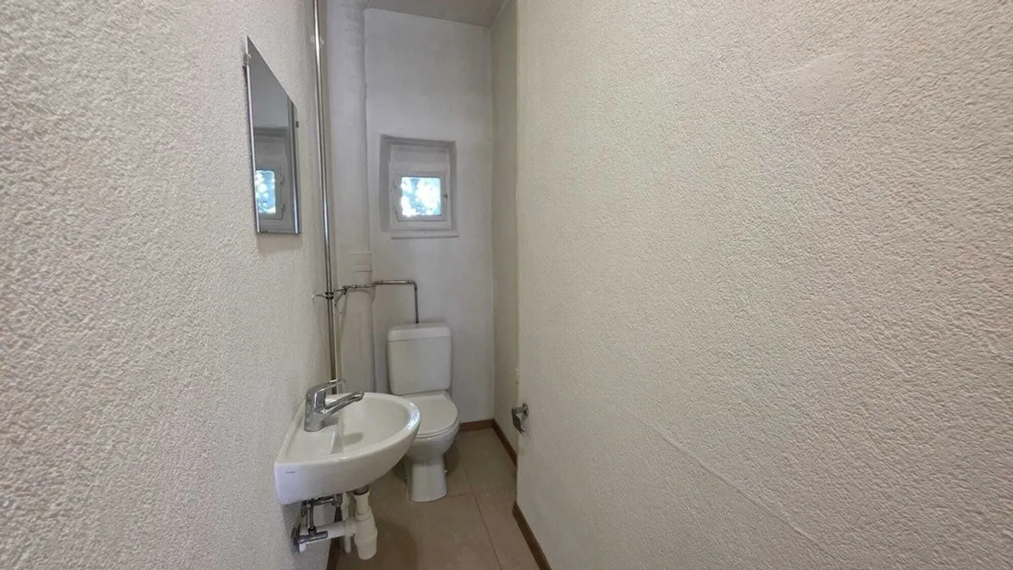 SCHÖNE WOHNUNG ZU VERMIETEN - Foto 9 von 10