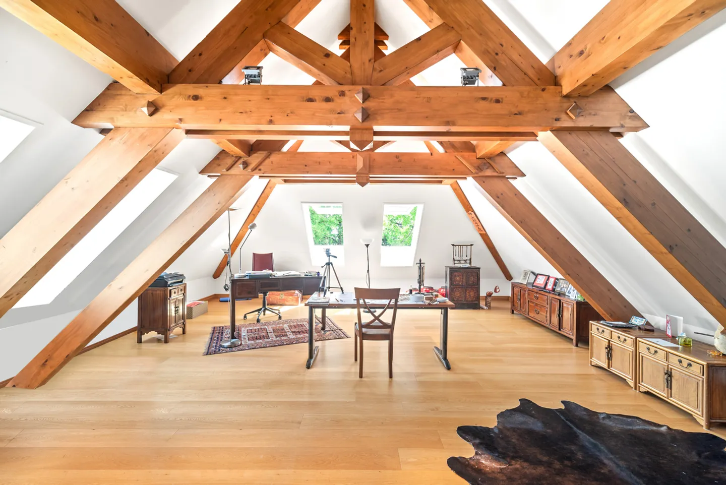 Property "feet in the water" with pool near Rolle - Photo 16 of 18