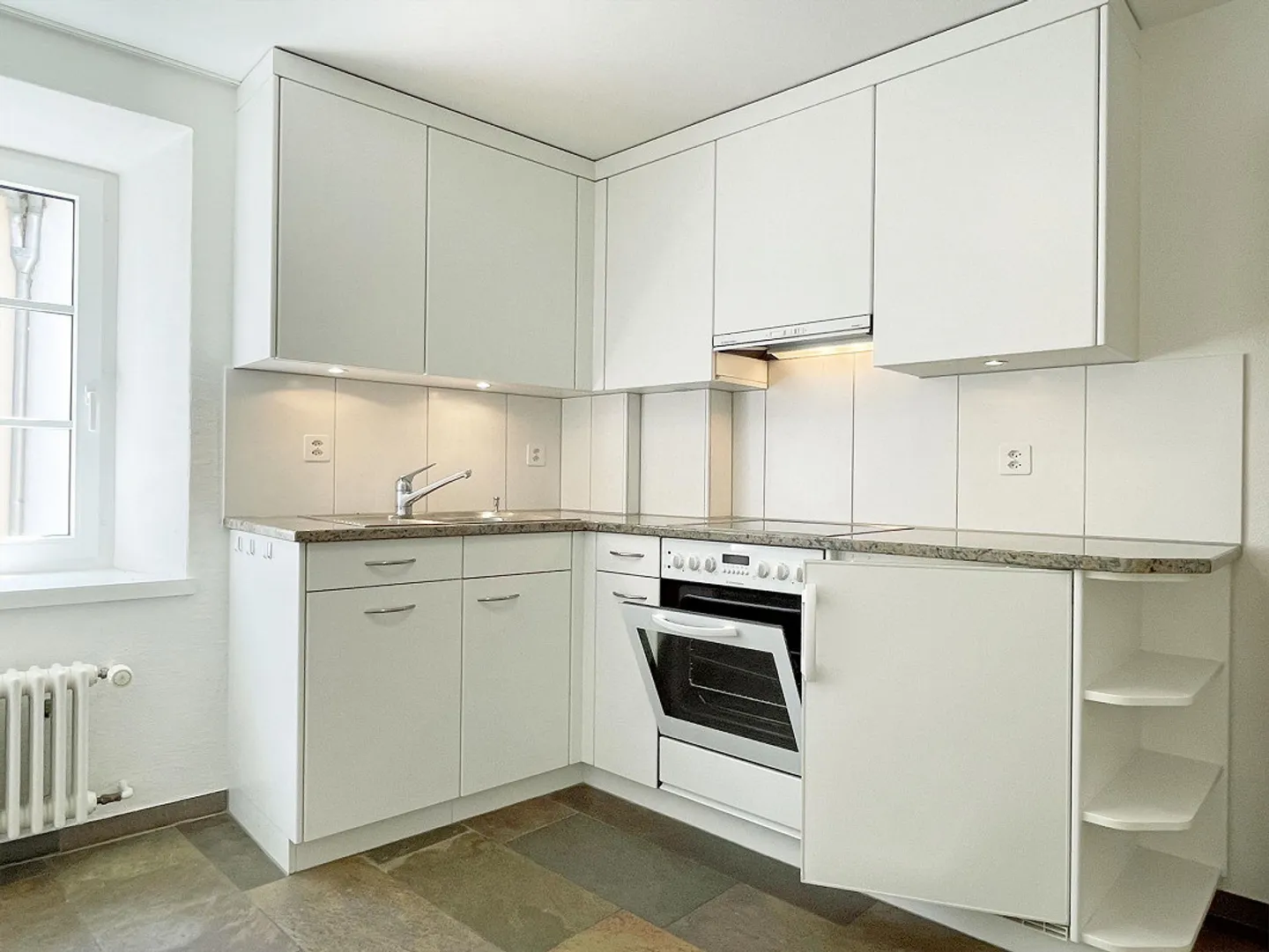 Appartement confortable dans la vieille ville dans un endroit calme - Photo 1 sur 5