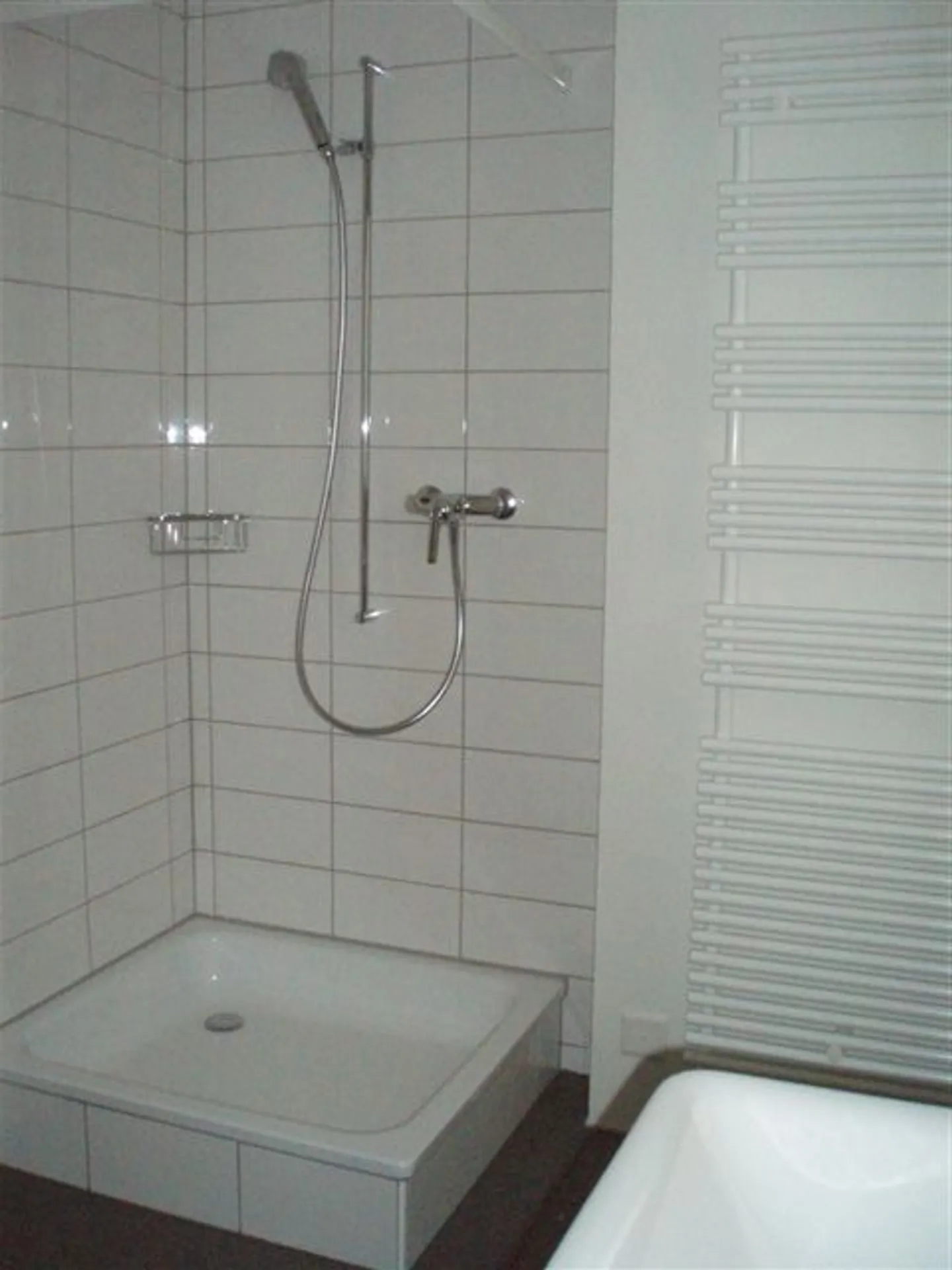 Apartment for rent - Photo 3 of 5