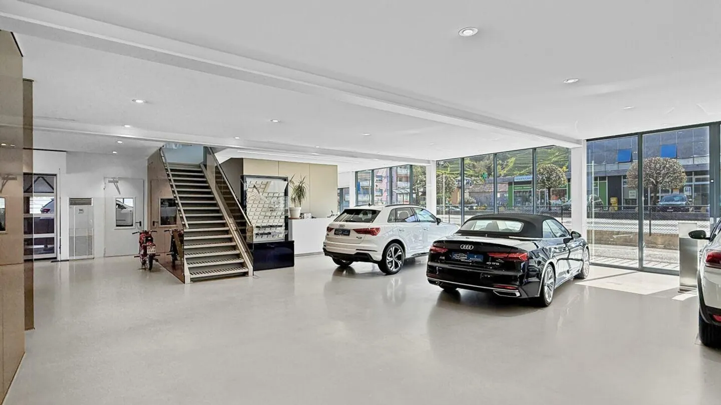 Contone - Immeuble commercial avec showroom dans un emplacement stratégique... - Photo 7 sur 18