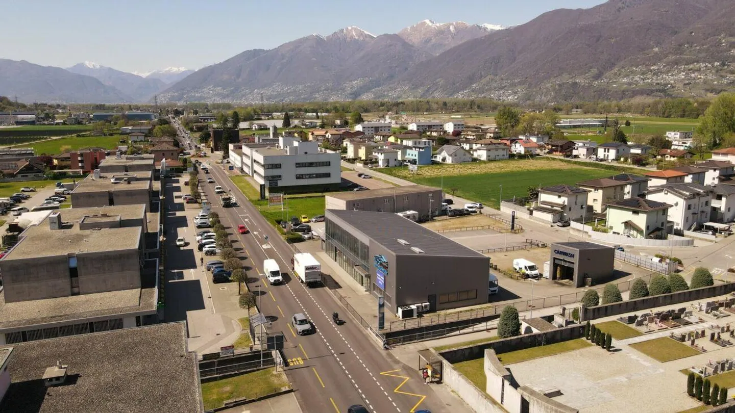 Contone - Immeuble commercial avec showroom dans un emplacement stratégique... - Photo 18 sur 18