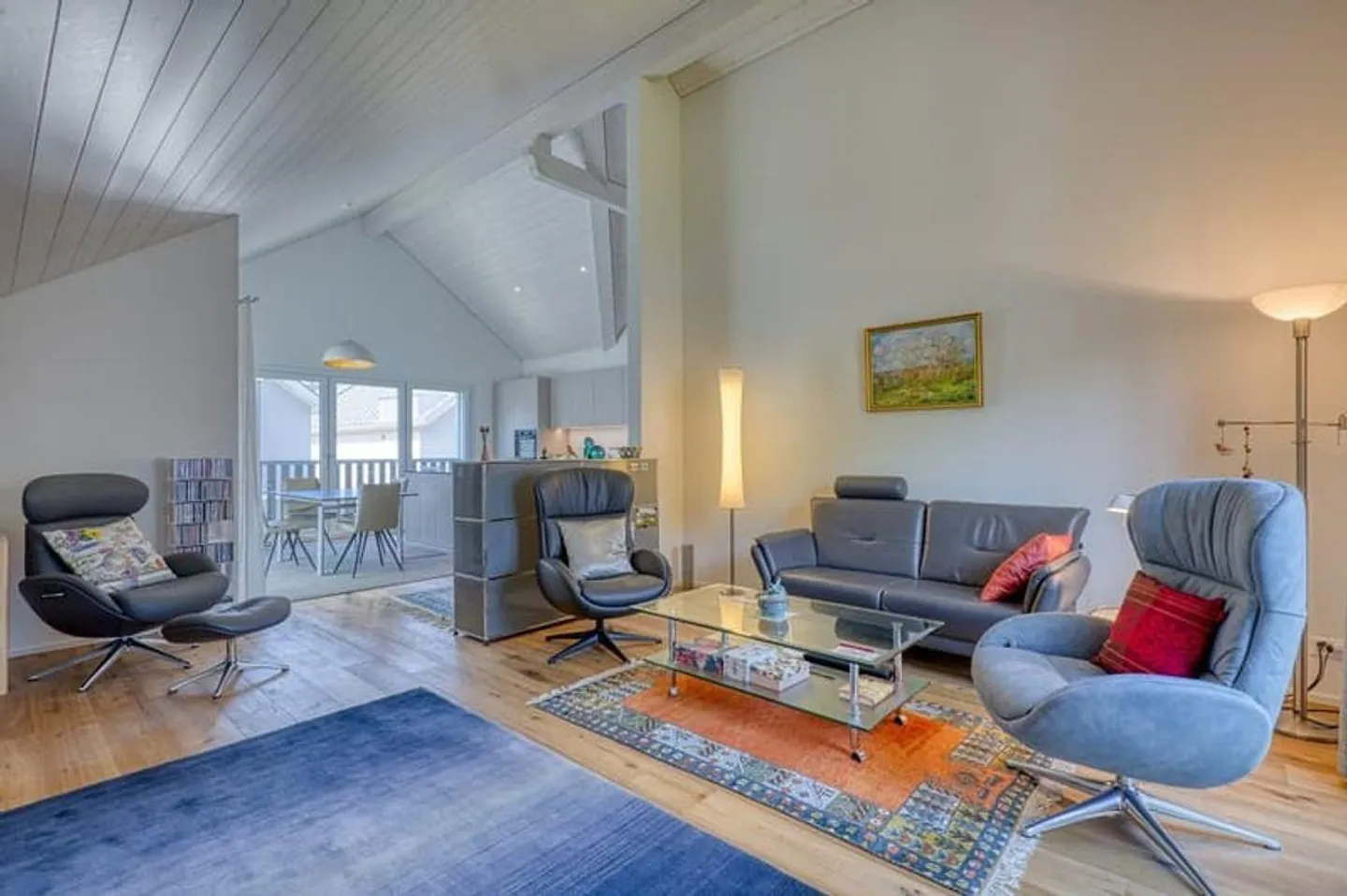 Geräumige 4.5-Zimmer-Wohnung in Einsiedeln zu vermieten - Foto 10 von 13