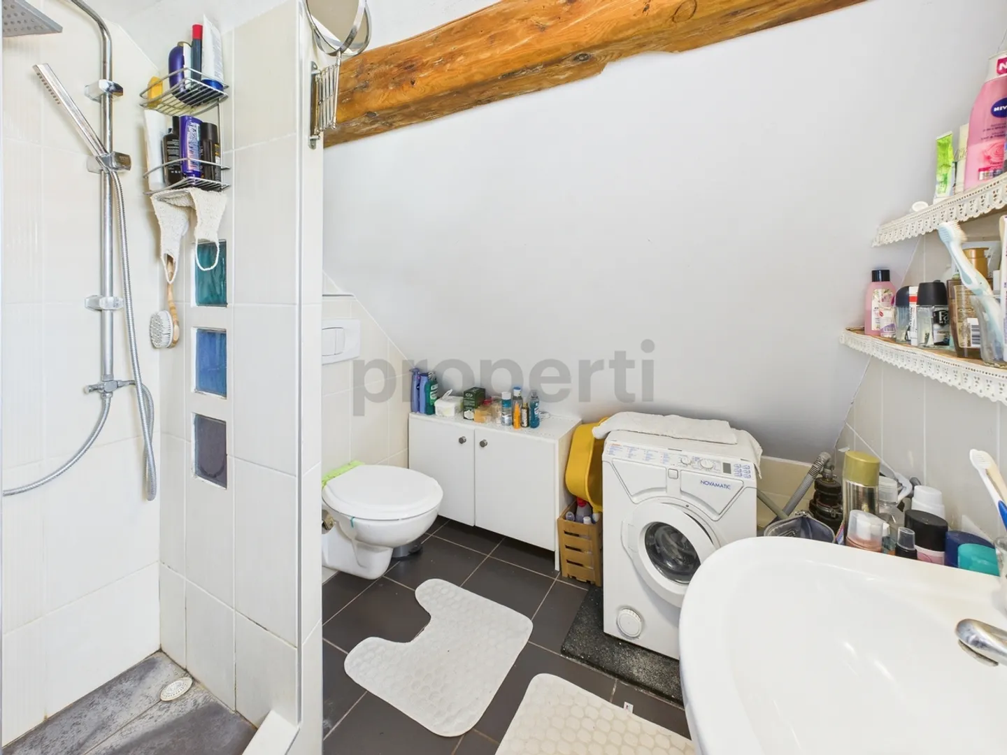 «Charmantes und kernsaniertes Haus mit vielseitigen Nutzungsmöglichkeiten» - Foto 6 von 9