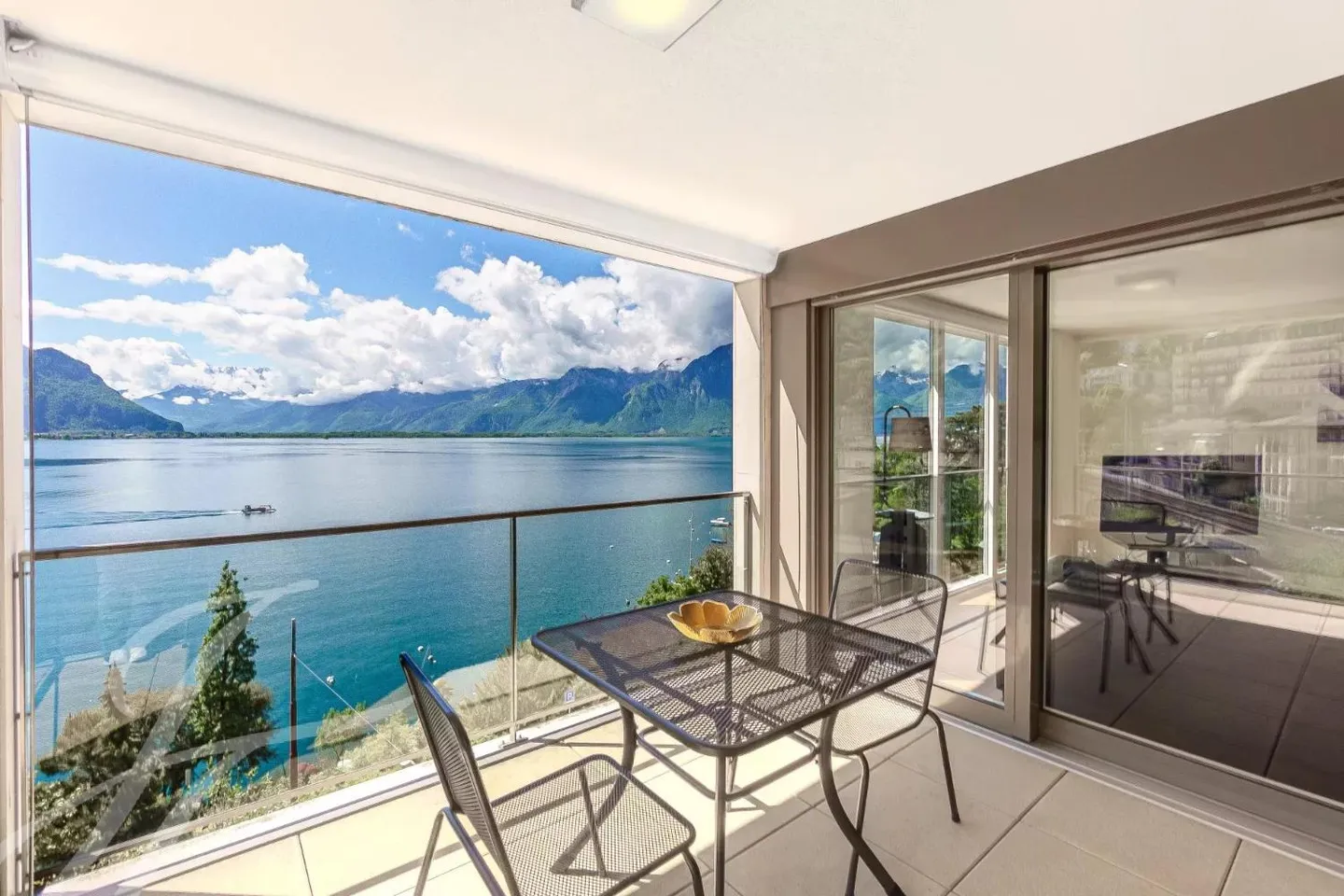 Wunderschöne Wohnung mit Seeblick - Foto 2 von 12