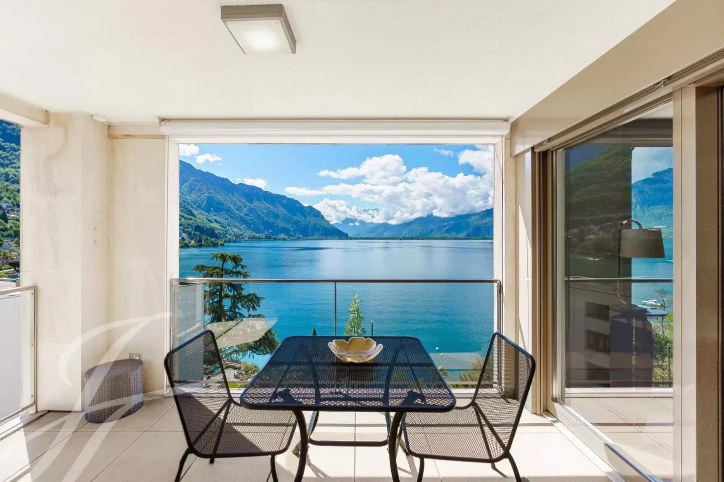 Wunderschöne Wohnung mit Seeblick - Foto 3 von 12