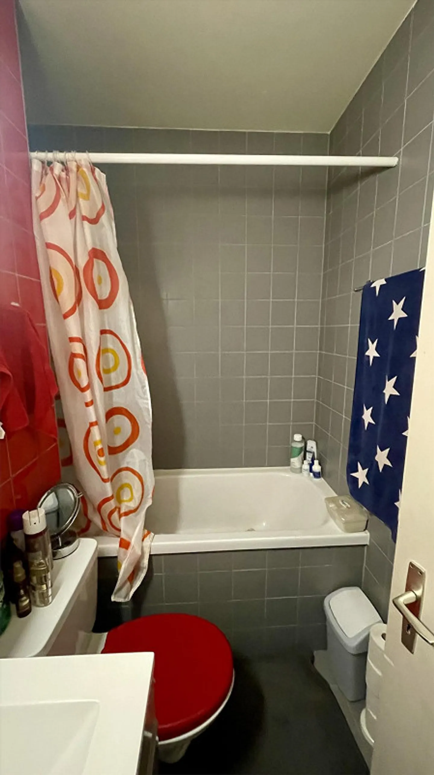 Appartamento luminoso di tre stanze al 1° piano - Foto 6 di 7