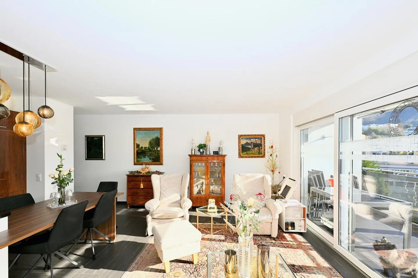 Elegantes Penthouse mit Panoramaterrasse in der Nähe des Zentrums von Lugano - Foto 7 von 20