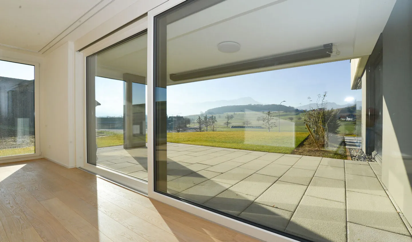 Grosszügige 2½-Zimmer-Gartenwohnung im Felmispark - Foto 4 von 10