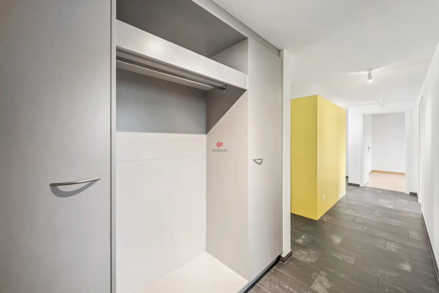 Apartment for sale - Photo 2 of 11