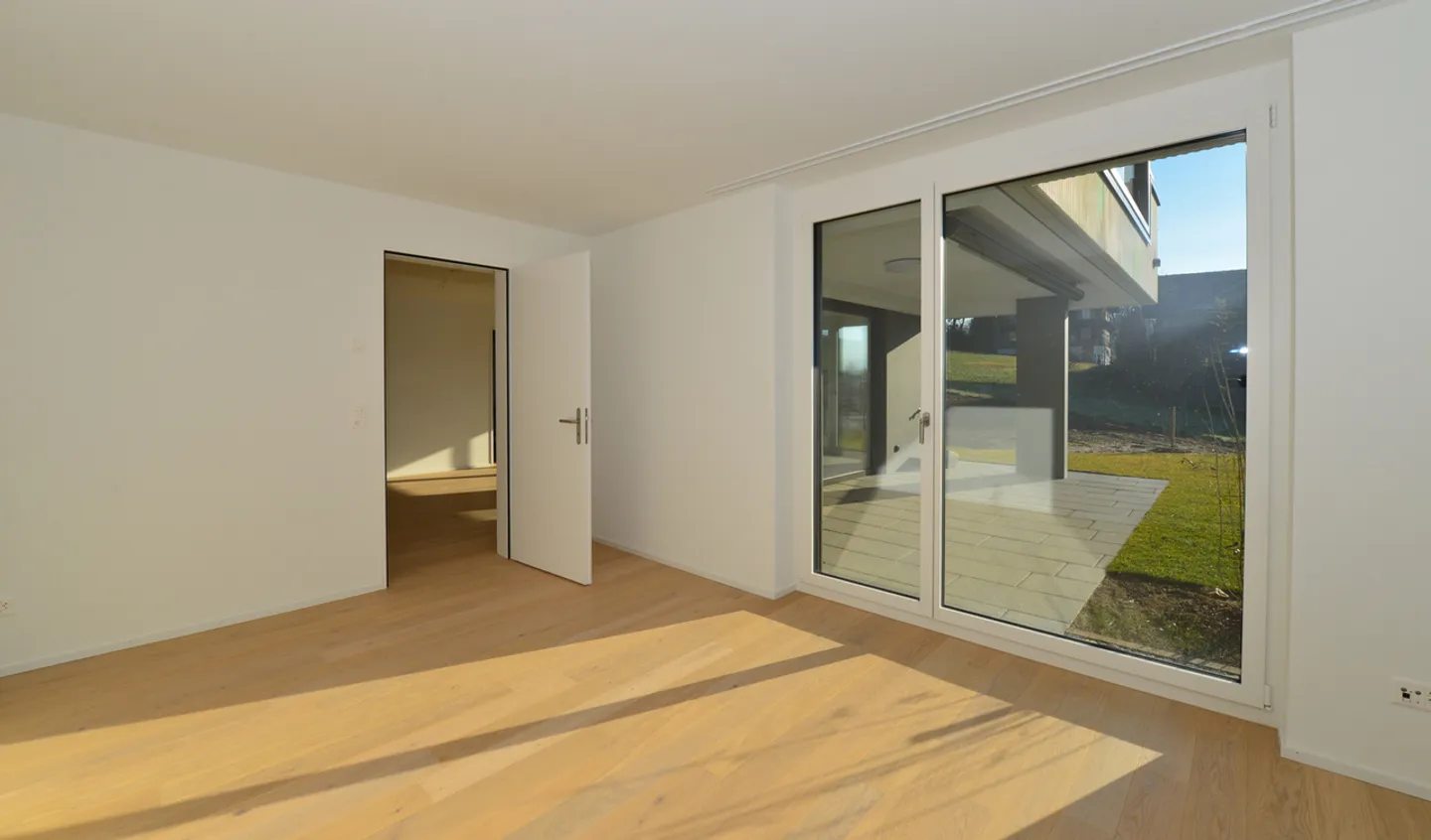 Grosszügige 2½-Zimmer-Gartenwohnung im Felmispark - Foto 5 von 10