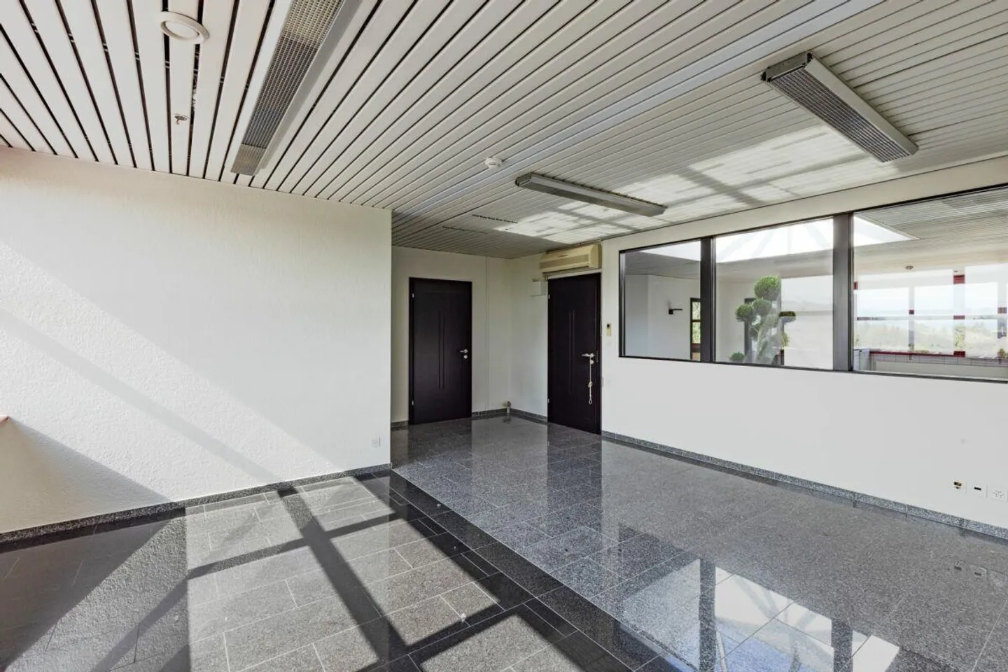 Votre nouveau bureau à Staad - Photo 2 sur 6