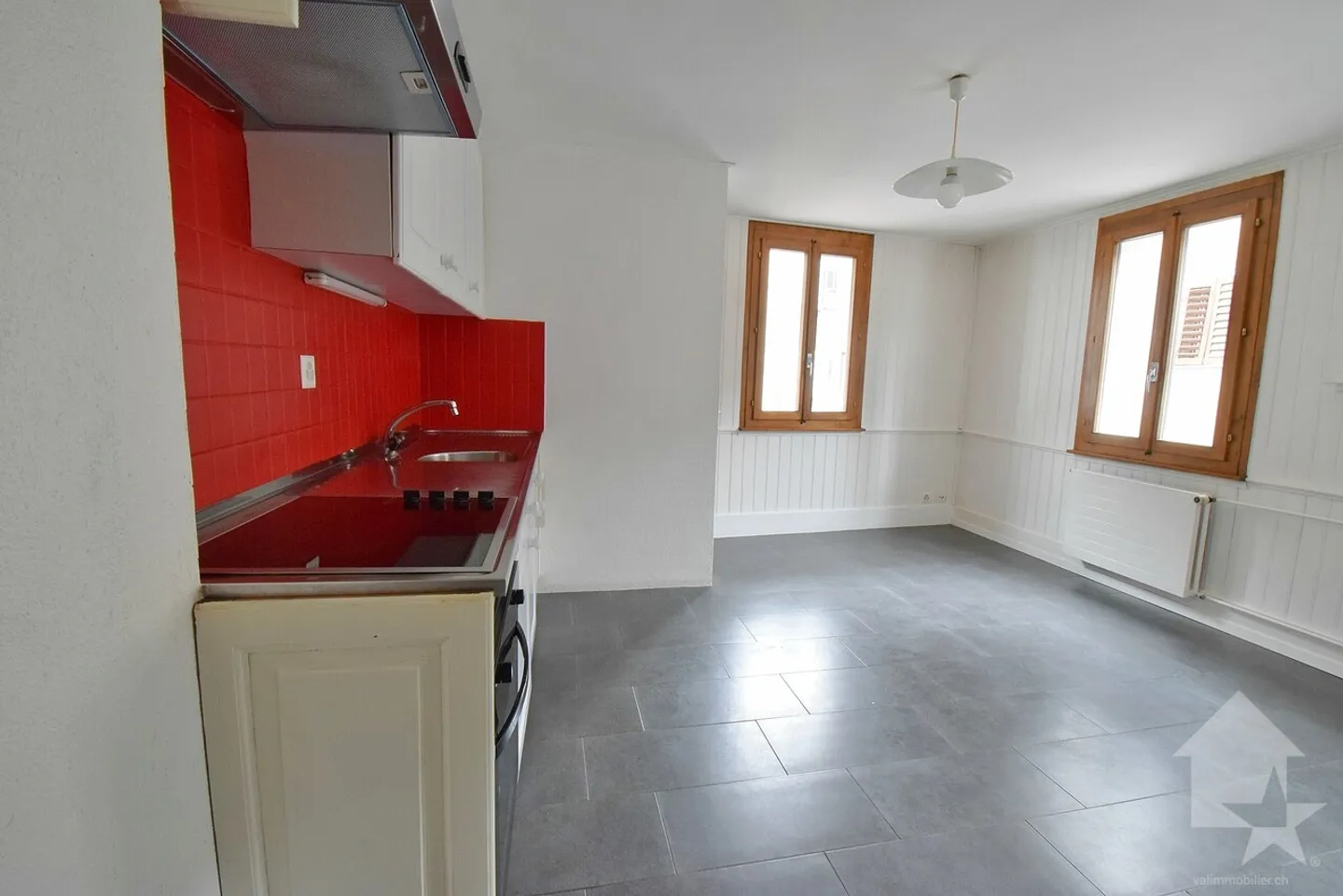 Charmante 2,5-Zimmer-Duplexwohnung, hell und gut gelegen - Foto 4 von 9