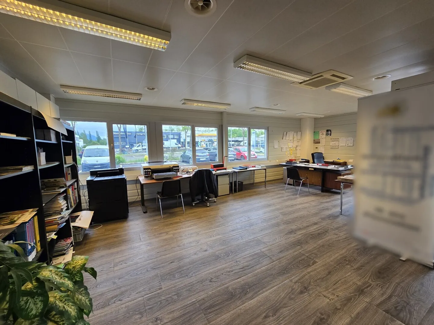 Office of 175m2 - Near Highway/Train Station - Yverdon-les-Bains - Photo 3 of 6