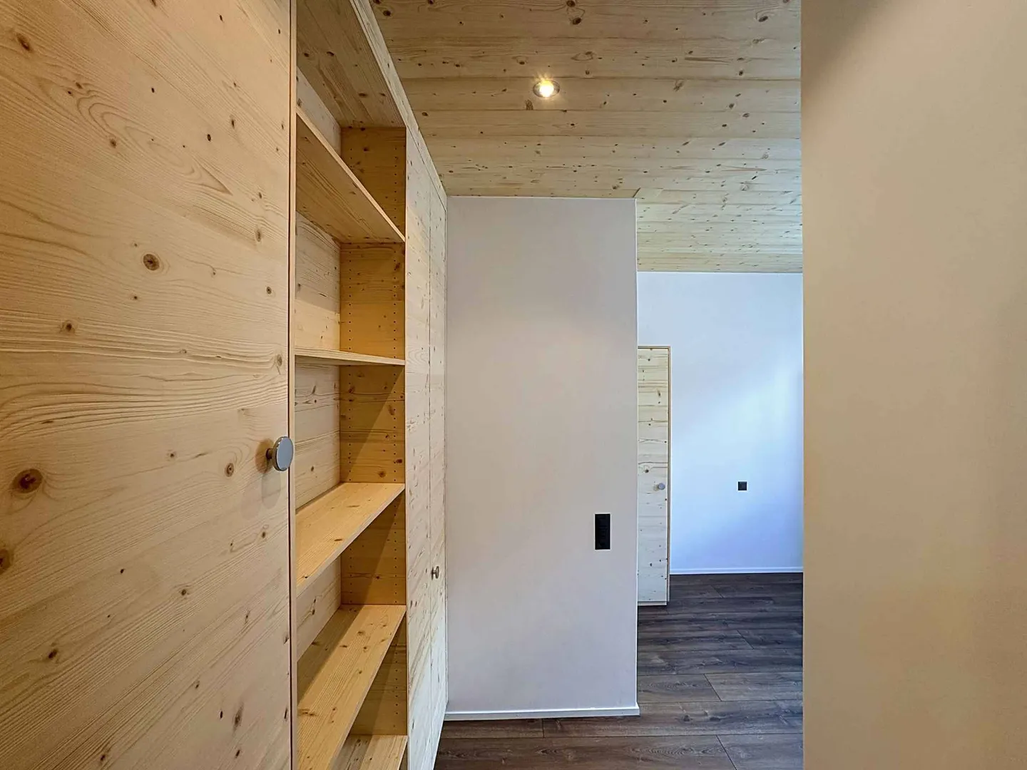 Nouvel Appartement avec Vue Époustouflante - Photo 11 sur 13