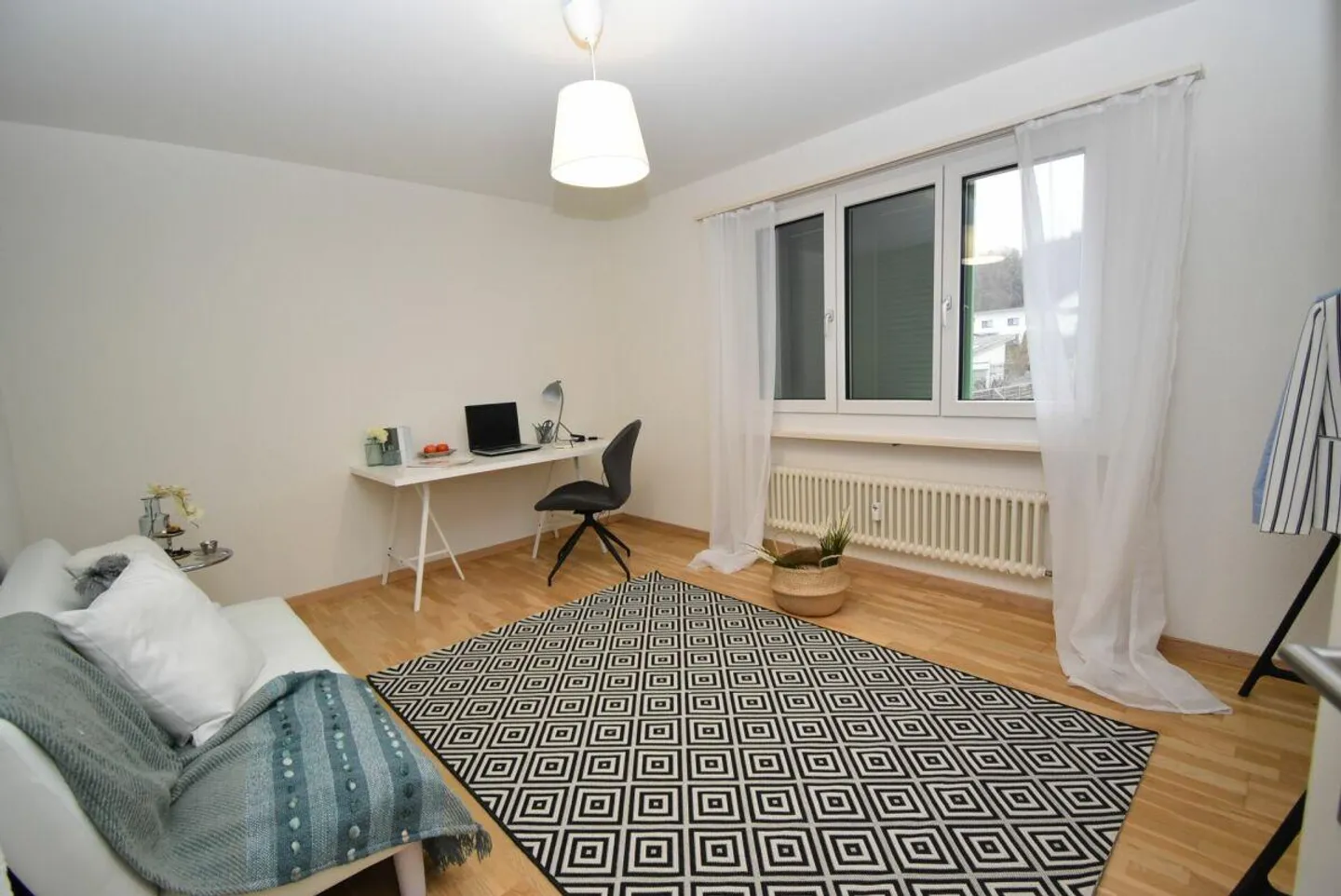 Grosszügige 4-Zimmerwohnung - Foto 6 von 9