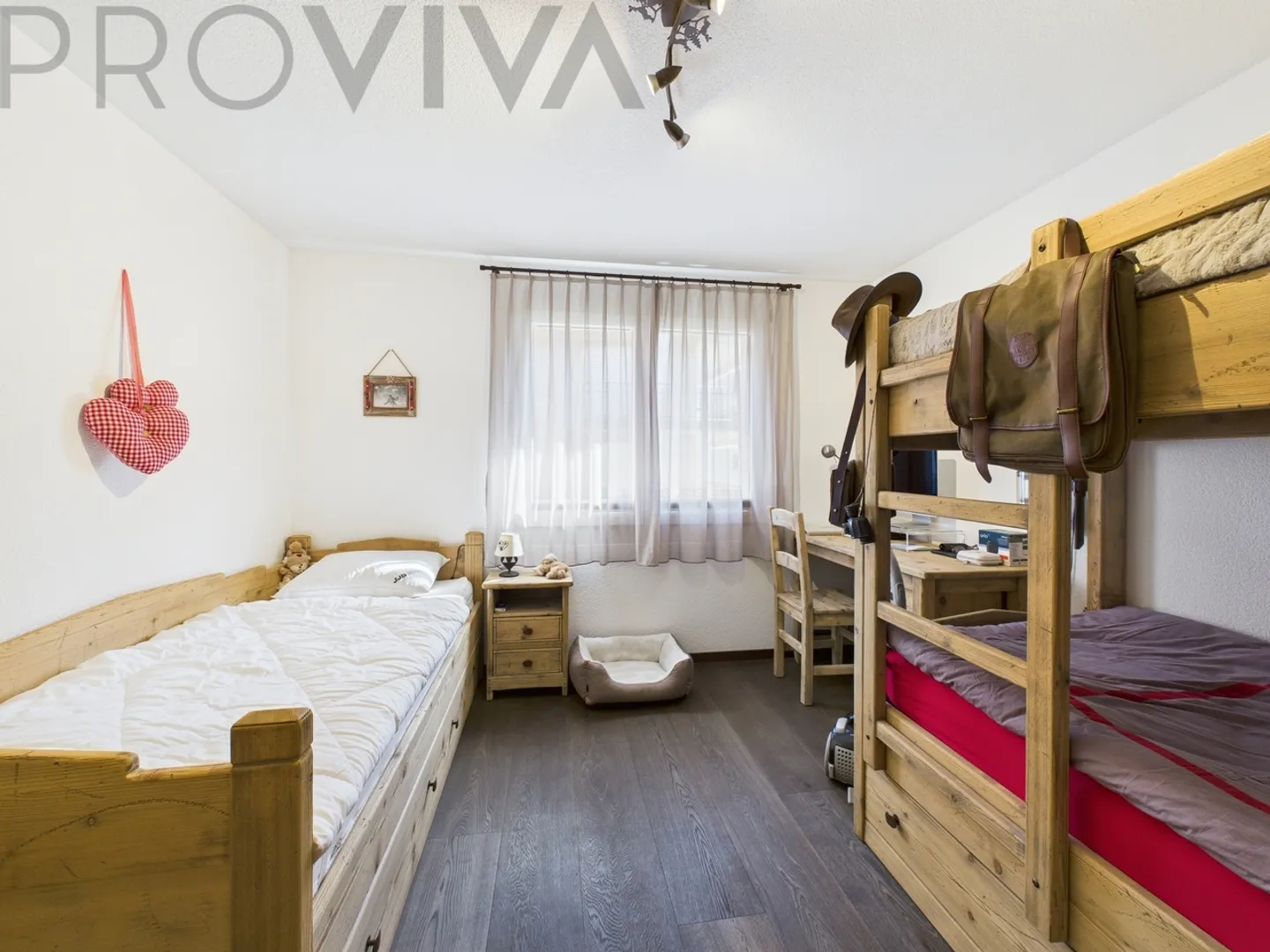 Appartement meublé 4.5 pièces - Photo 8 sur 10