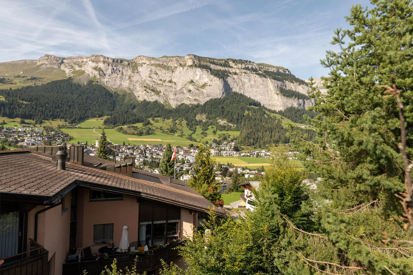 Appartement 4.5 pièces, 120m2 dans un emplacement très calme à 7018 Flims Waldhaus - Photo 3 sur 20