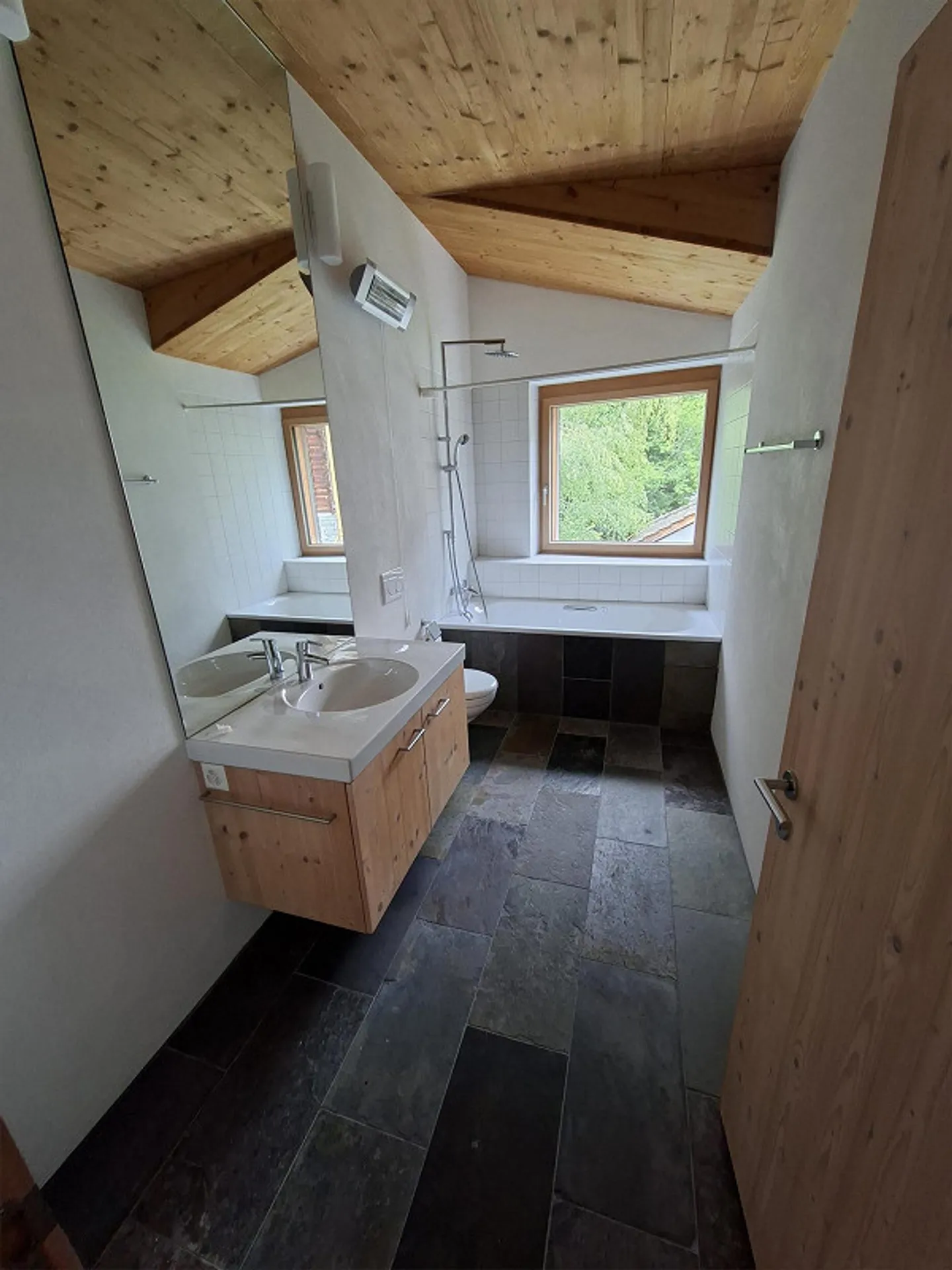Appartement 4.5 pièces, 120m2 dans un emplacement très calme à 7018 Flims Waldhaus - Photo 13 sur 20