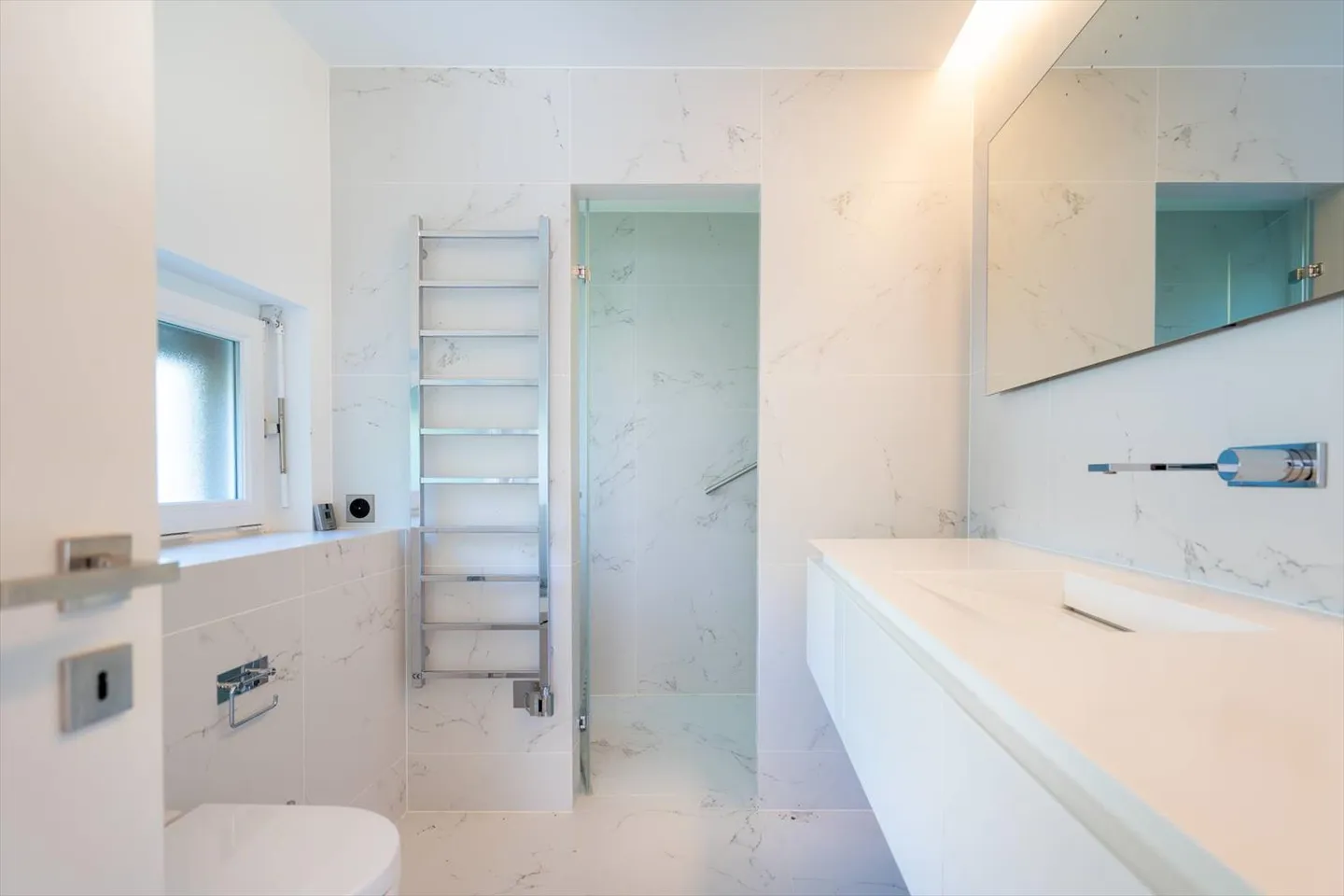 Appartamento elegante di 6,5 stanze con 226m2 - Foto 11 di 13