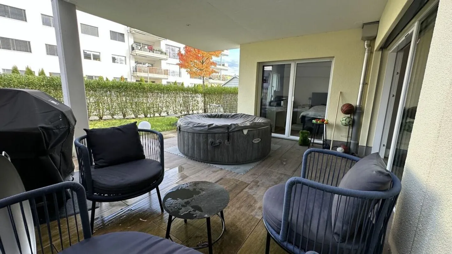 COMFORT MODERNO NEL QUARTIERE RESIDENZIALE - Foto 7 di 9