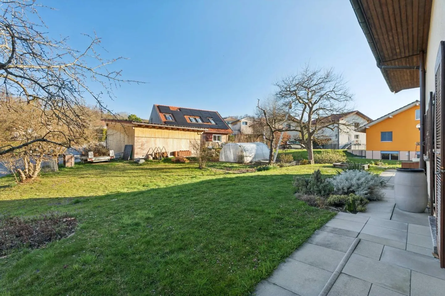 Maison familiale spacieuse - Photo 3 sur 8