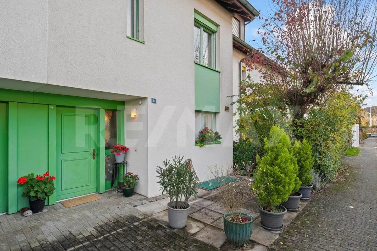 Your new home – 5.5-room terraced house with garden and generous feeling of space in Baden-Dättwil - Photo 3 of 13
