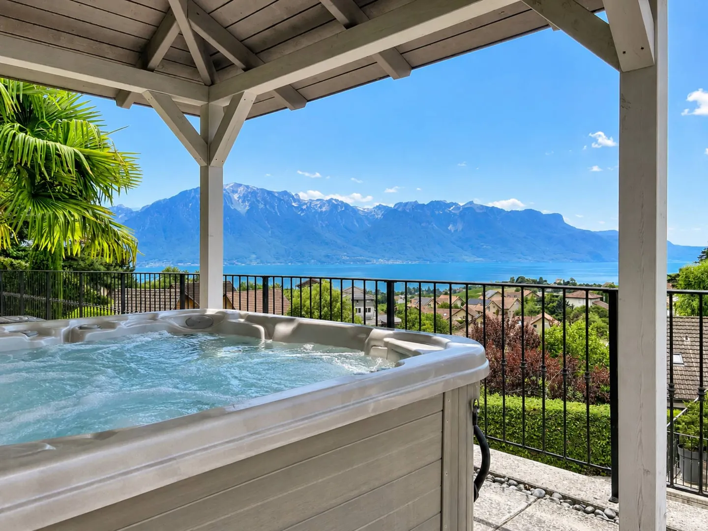 Proprietà individuale con vista sul lago e grande appezzamento - Foto 5 di 13
