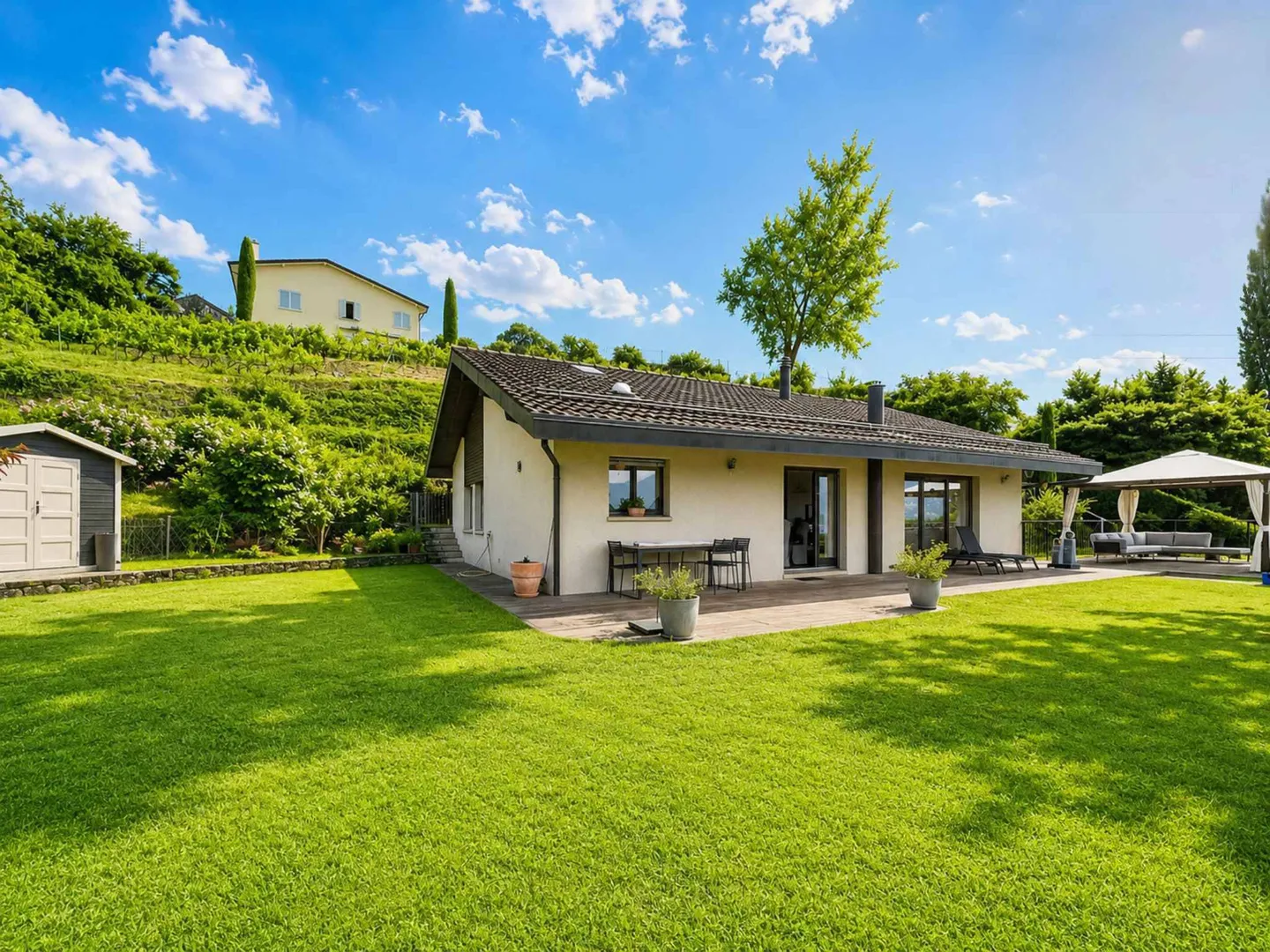 Proprietà individuale con vista sul lago e grande appezzamento - Foto 13 di 13