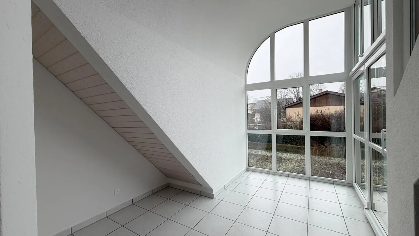 Maisonette exclusive de 5 ½ pièces à Aarwangen – Vie moderne avec ... - Photo 2 sur 22