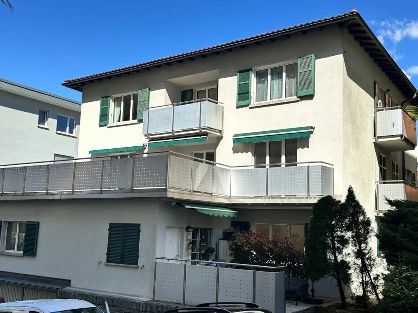 Elegante appartamento 3.5 locali - Foto 8 di 8