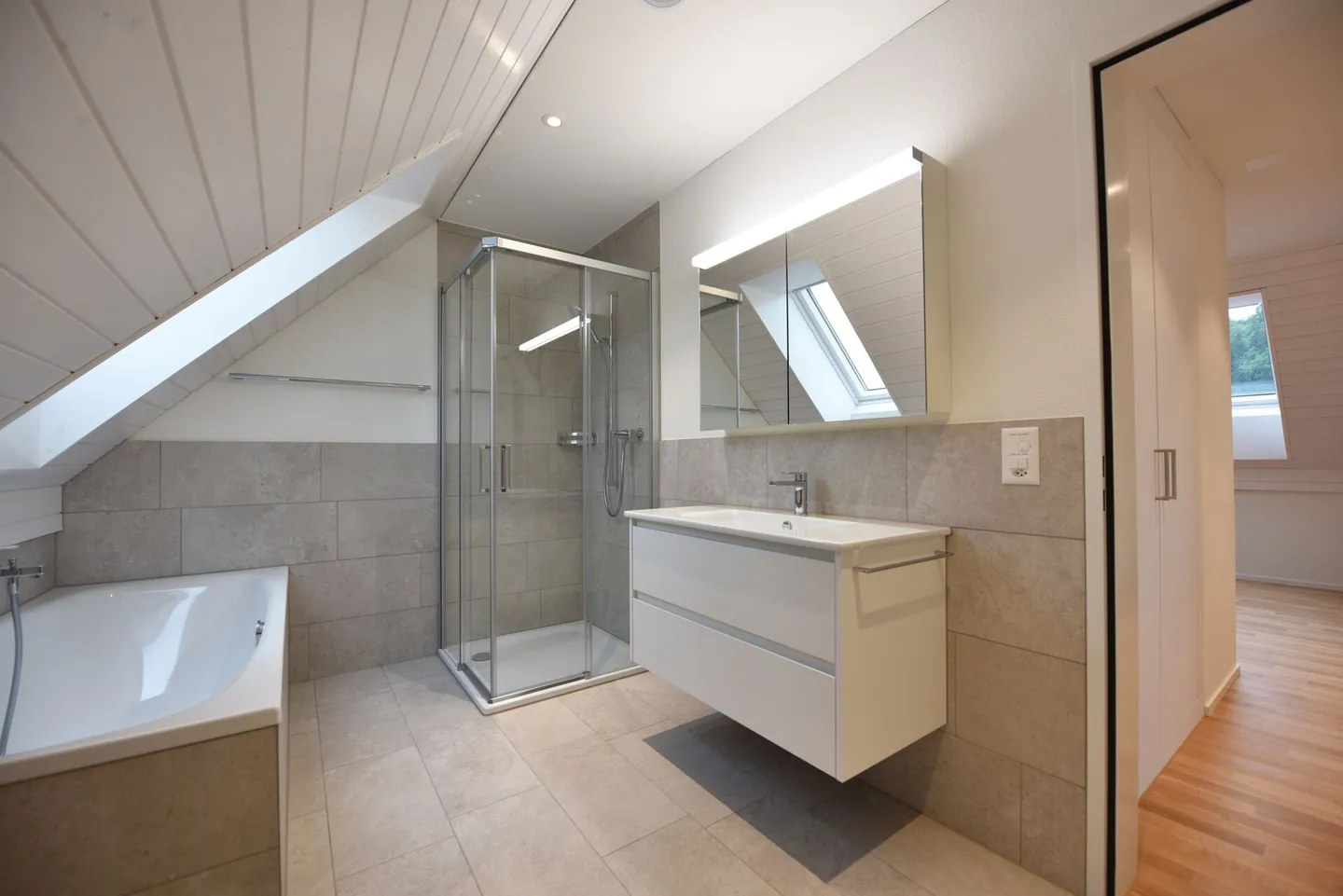 Appartement 3.5 pièces sous les combles - Photo 4 sur 6