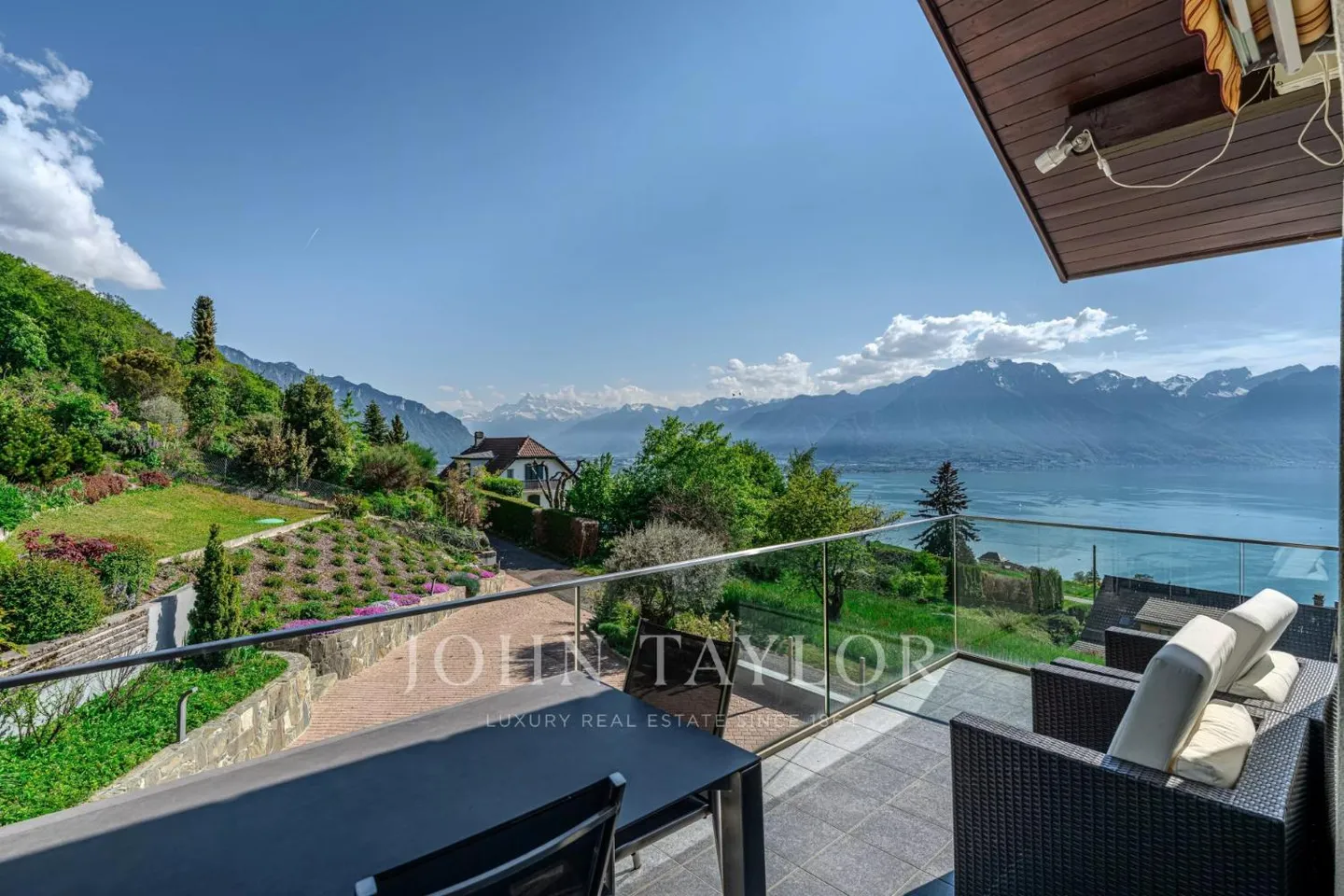 Charmante Villa Détachée avec Vue sur le Lac - Photo 6 sur 13