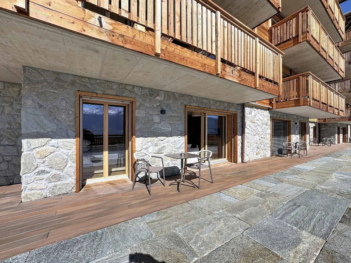 Charming Apartment in Dent Blanche - Photo 4 of 13