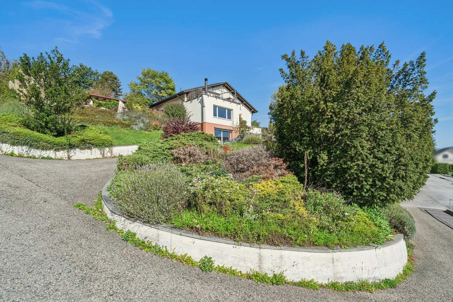 Exceptional living environment facing the lake - Photo 5 of 6