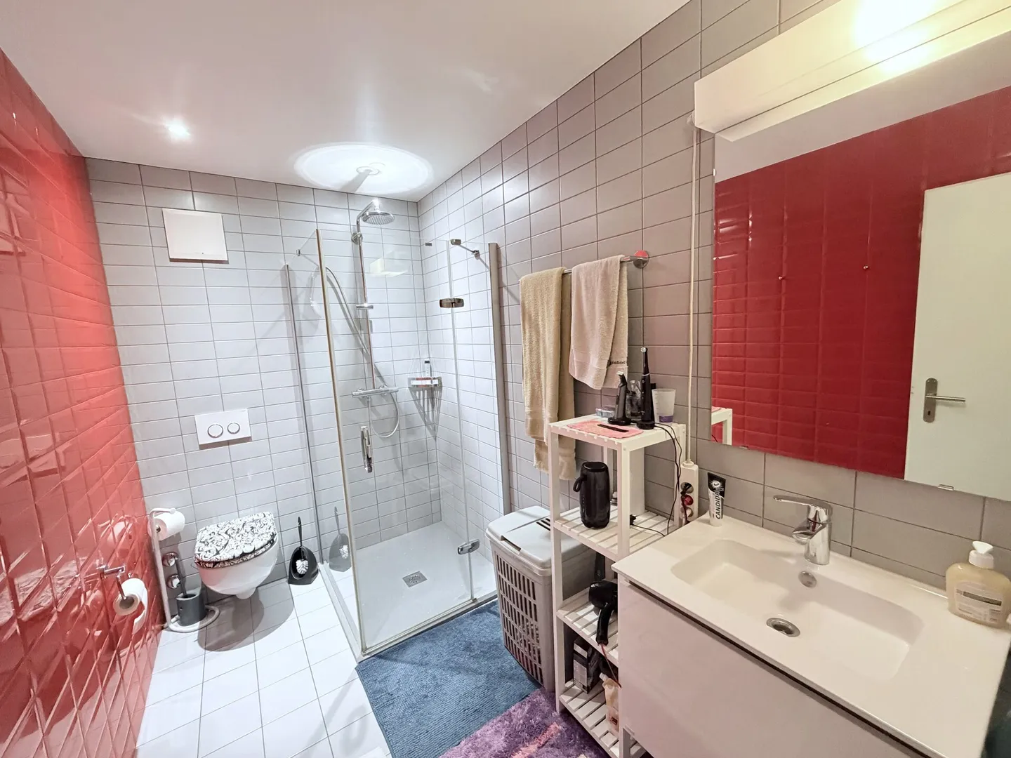 Appartement avec vue sur la ville - Photo 3 sur 5