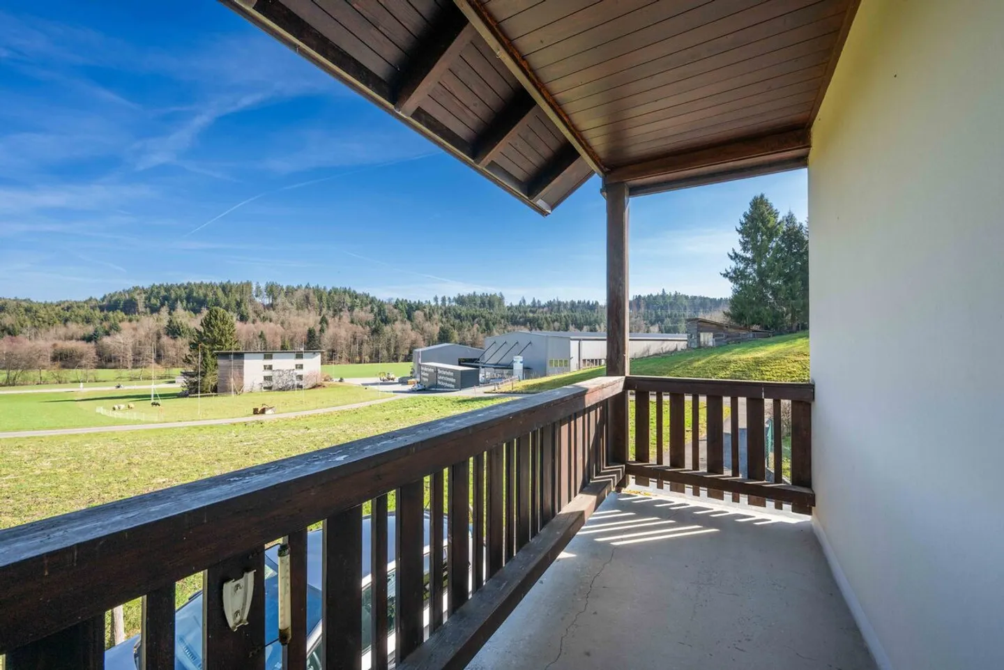 Charmantes Tinyhouse in der Natur - Foto 3 von 13