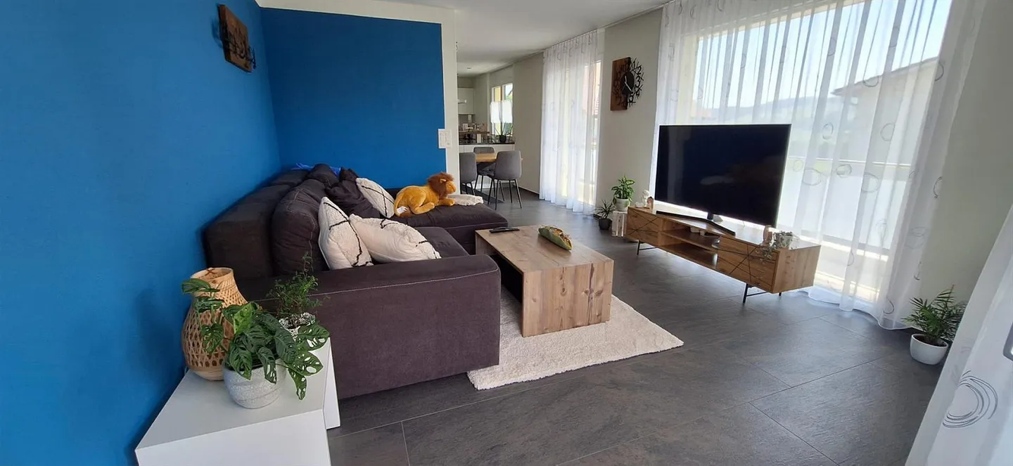 Belle appartement de 4.5 pièces à louer - Photo 3 sur 9