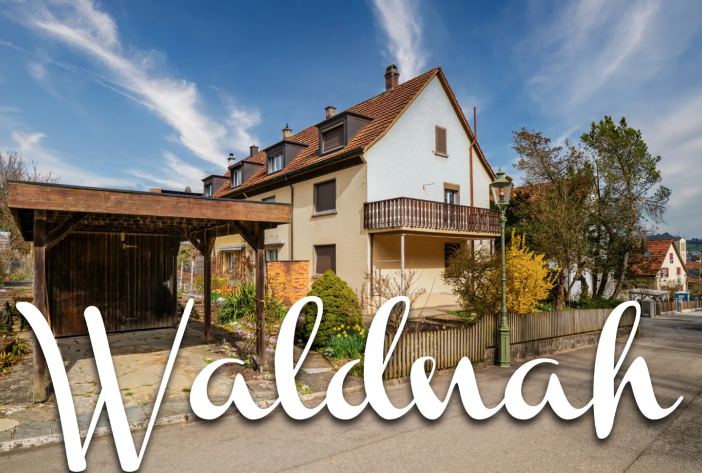 Charmantes Eckhaus mit Potenzial - Foto 1 von 20